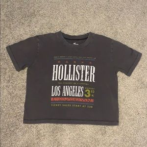 Cropped hollister shirt